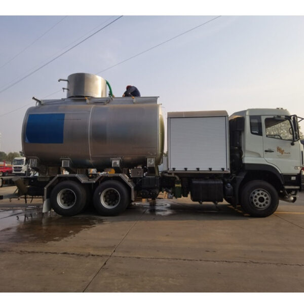 Aviation Fuel Truck Aircraft Refueling - Image 2