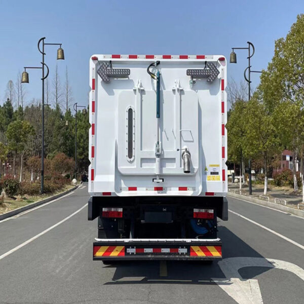 Pure Electric Street Sweeper - 画像 (3)