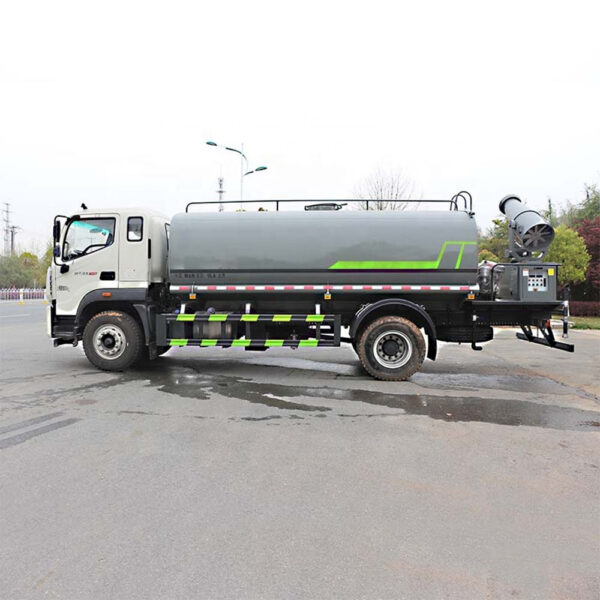 Sprinkle Irrigation Truck - Image 2