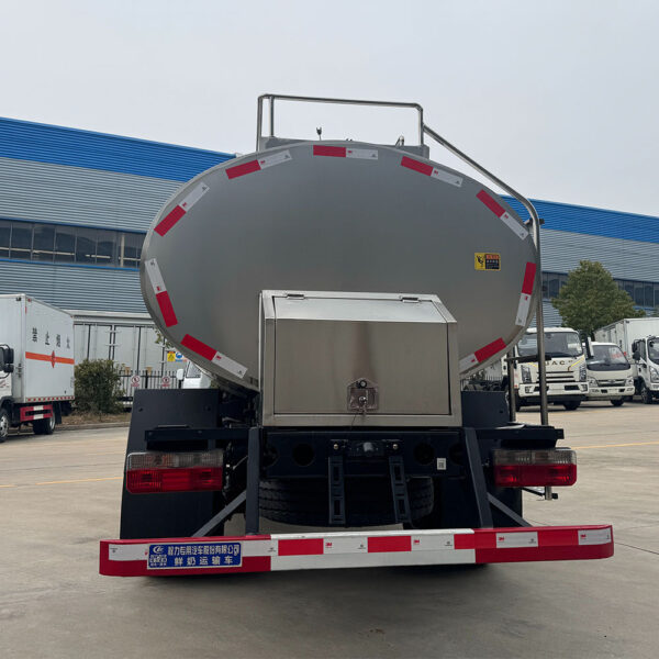 Milk Tanker Truck - Image 4