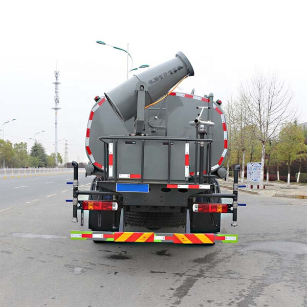 Sprinkle Irrigation Truck - Image 6